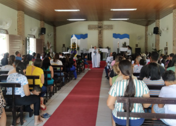 Fiéis celebram Dia de Nossa Senhora Aparecida em Mossoró