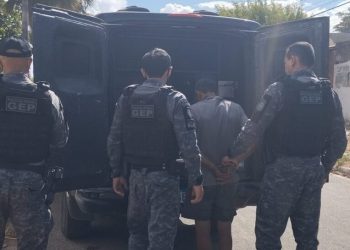 Polícia prende foragido com mandado de prisão em aberto em Mossoró