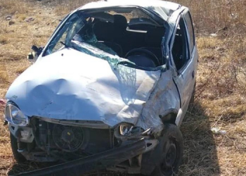 Mãe e filho morrem em acidente na BR-405