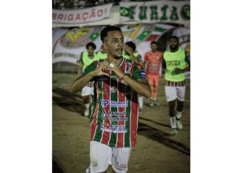 Baraúnas vence Laguna em confronto direto pela liderança da segunda divisão