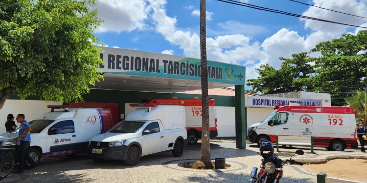 Tomógrafo do Hospital Regional Tarcísio Maia continua quebrado