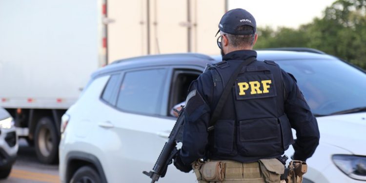 Ultrapassagens irregulares têm aumento de mais de 300%, aponta Operação Natal