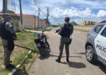 Polícia recupera moto roubada em Mossoró