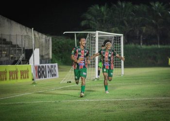 Baraúnas vence Força e Luz e se classifica para a semifinal do 1º turno