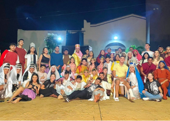 Tradicional espetáculo “Paixão de Cristo” é encenado por grupo teatral mossoroense
