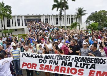 Servidores da Segurança Pública do RN suspendem diárias operacionais e protestam nesta segunda (18)