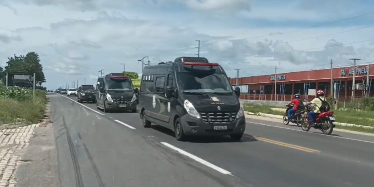 14 presos são transferidos da Penitenciária Federal em Mossoró