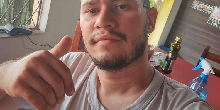 Homem de 24 anos morre em acidente na BR 110
