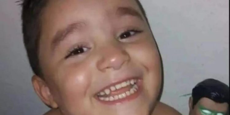 Criança de 6 anos morre após sofrer engasgo em Areia Branca