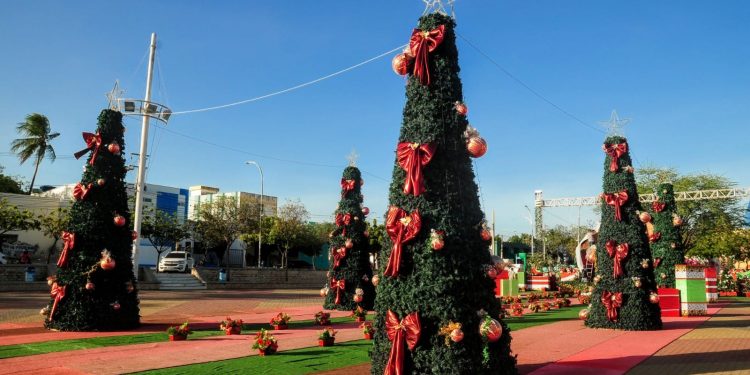 MP instaura inquérito para apurar irregularidade na ornamentação natalina de Mossoró