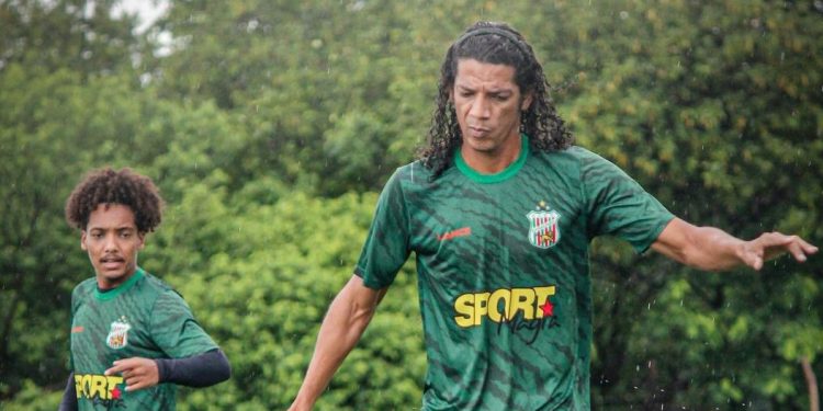 Caso Ramon: Baraúnas comemora classificação para semifinal do 2º turno