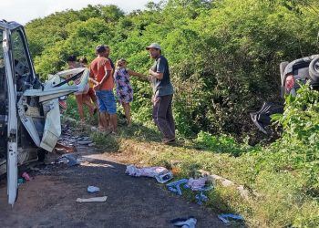 Cinco pessoas seguem internadas após acidente com transporte escolar