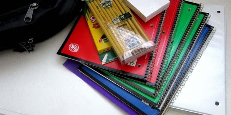 Educação do RN lança campanha de arrecadação de material escolar para o RS