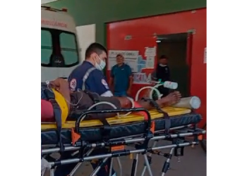 Homem é esfaqueado e agredido a pauladas no Bairro Bom Jardim