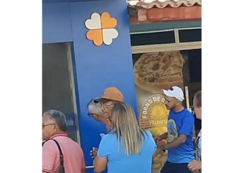 Suspeitos de assalto à casa lotérica em Alexandria morrem em confronto com a polícia 