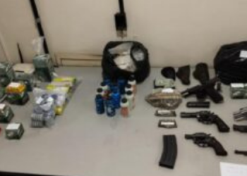 Policial militar é preso por comercializar armas e munições em feira no interior do RN