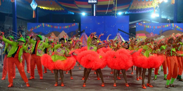 “Pé de Serra” é campeã do Festival de Quadrilhas na categoria estadual estilizado