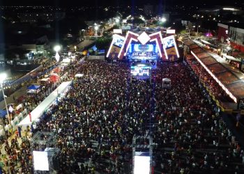 Mossoró Cidade Junina 2024: primeira noite de shows atrai público de todas as idades
