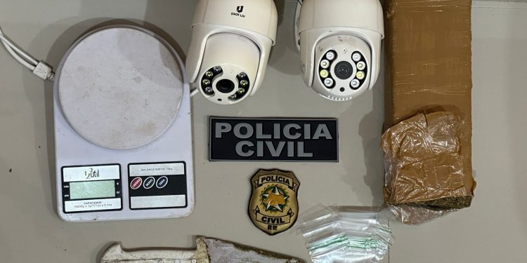 Polícia apreende um quilo de maconha em Areia Branca