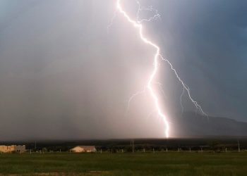 Mossoró lidera estatística de quedas de raios no primeiro semestre deste ano