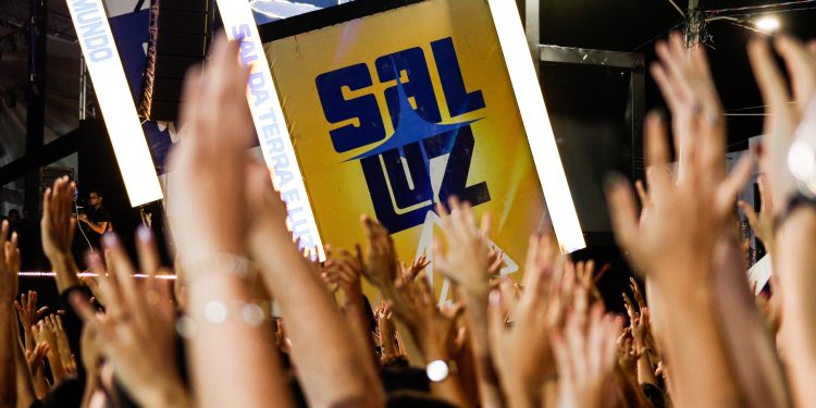 “Sal & Luz”: Leandro Borges e Valesca Mayssa são algumas das atrações da última noite