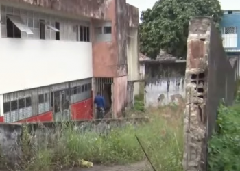 Portão de delegacia é furtado em Natal