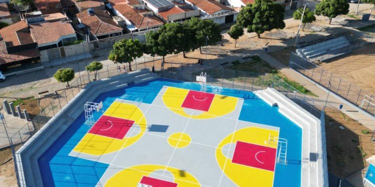 Projeto Cestinhas democratiza prática do basquete para crianças em Mossoró