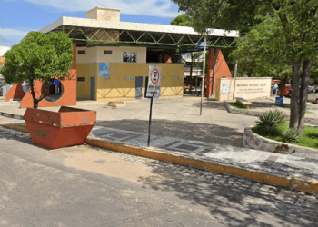 Homem suspeito de assalto é agredido pela população em Mossoró