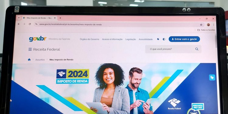 Receita Federal libera consulta ao quarto lote de restituição do Imposto de Renda 2024