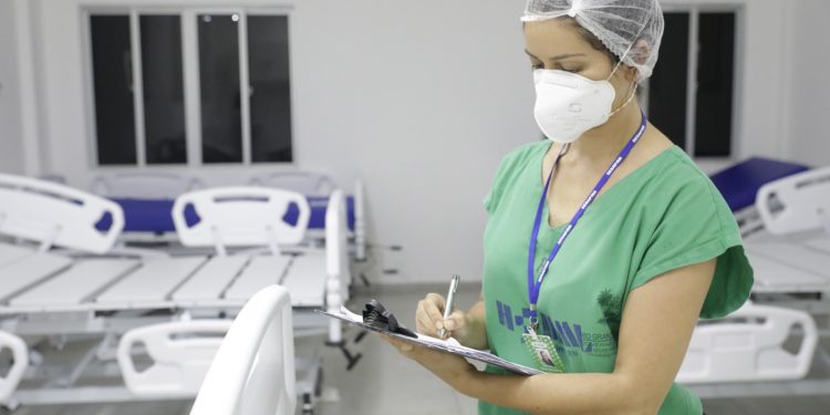 Governo informa repasse da 1ª parcela do retroativo do piso da enfermagem