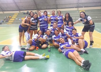 Tubarão FC, do bairro Santo Antônio, vai disputar o Estadual de Futsal Feminino