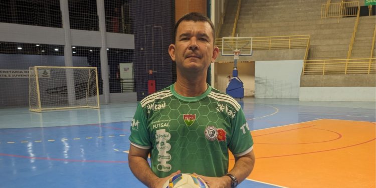 Alexandre Dantas assume comando técnico do Impacto Clube