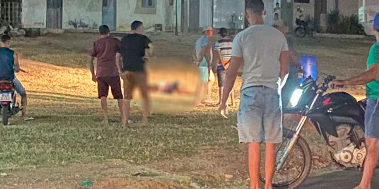 Suspeito de roubo é baleado em Caraúbas