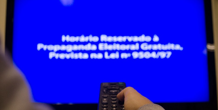 Horário eleitoral gratuito no rádio e na TV começou nesta sexta (30)