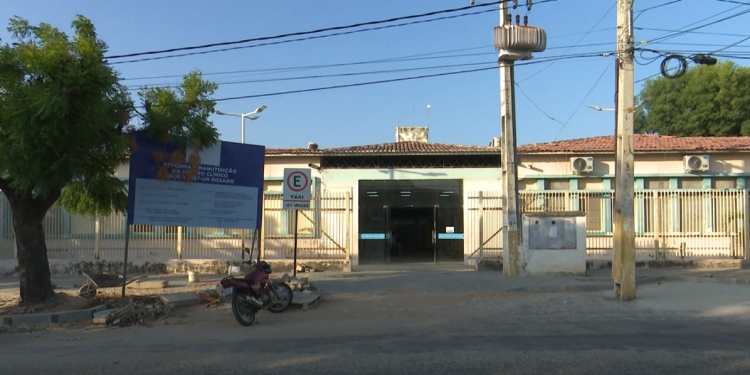 Médicos decidem paralisar atendimento nos ambulatórios de Mossoró a partir desta quarta (25)