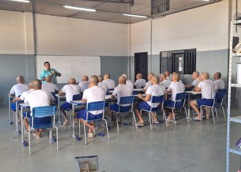 Internos da Mário Negócio iniciam curso de eletricista através do SENAI