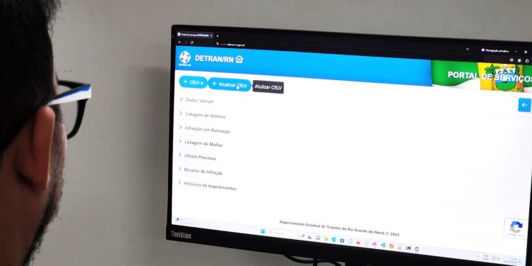 Mais de 570 mil veículos no RN estão inadimplentes com a Taxa de Licenciamento Veicular