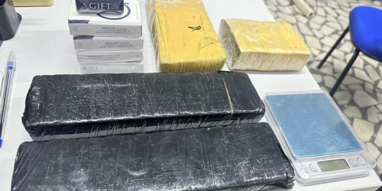 Operação policial em Mossoró resulta na prisão de família envolvida no tráfico de drogas