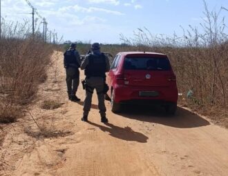 Polícia recupera carro roubado durante arrastão na zona rural de Mossoró