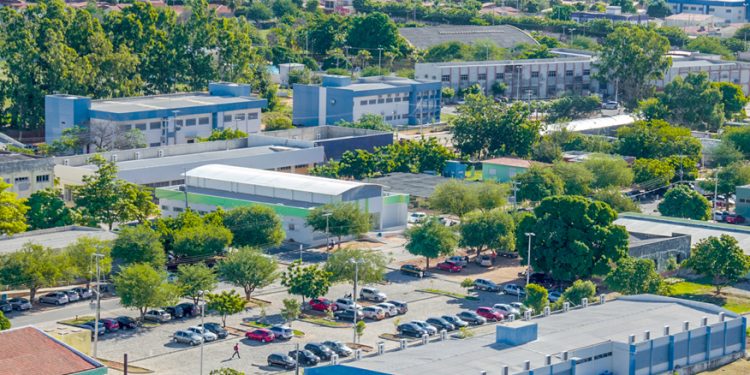 Técnicos da Ufersa aprovam paralisação após descumprimento de acordo pelo Governo Federal