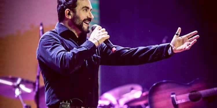 Padre Fábio de Melo se apresenta na Festa de Santa Luzia 2024