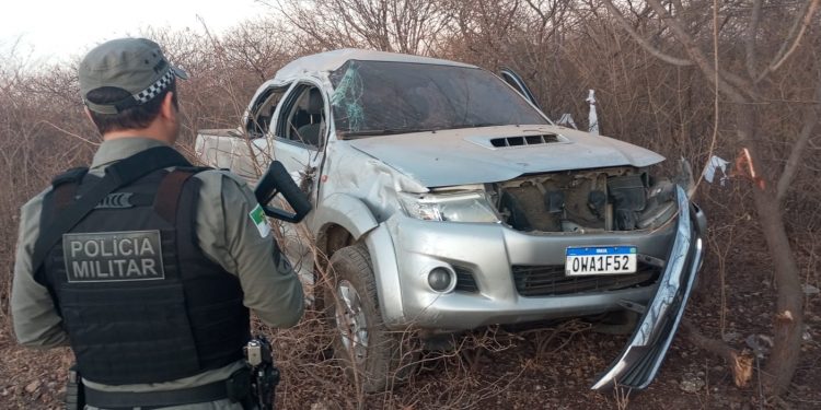 Polícia recupera veículo e localiza refém após arrastão no bairro Pousada dos Thermas