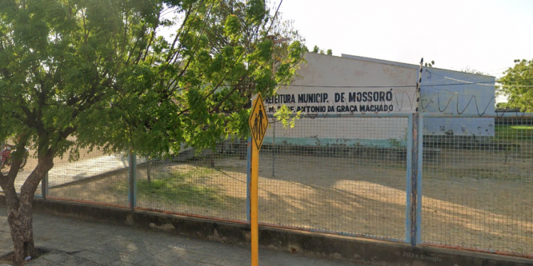 Roubo de fiação deixa escola sem energia, denunciam pais