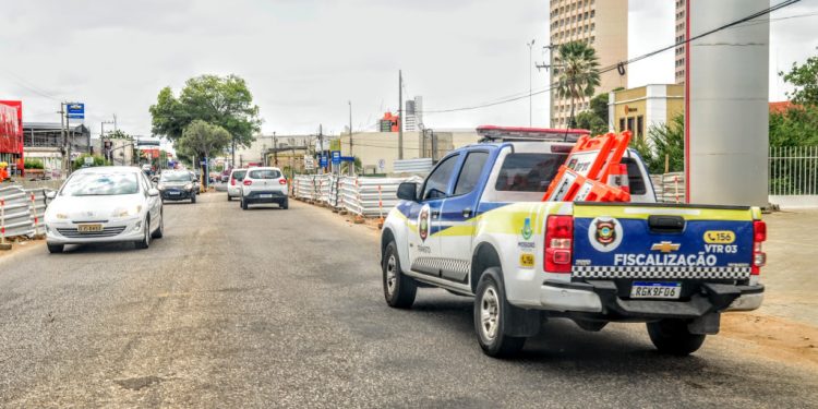 Av. Presidente Dutra será interditada de 16 a 23 de janeiro para obras de duplicação das pontes