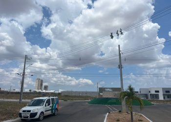 Moradores cobram da Neoenergia Cosern soluções para constantes quedas de energia