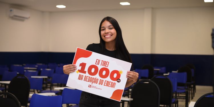 Estudante de Baraúna está entre as doze notas 1000 na redação do Enem no Brasil