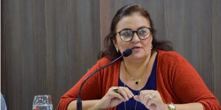 Saudade Azevedo é nomeada para a coordenação dos hospitais regionais do Oeste