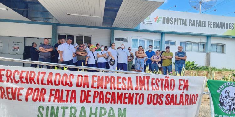 Funcionários da JMT aguardam pagamentos de salário e gratificações para o fim da greve