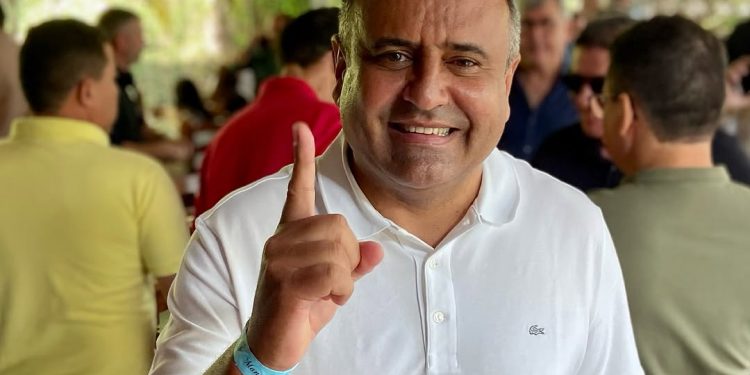 Ex-prefeito de São Tomé é eleito presidente da Femurn