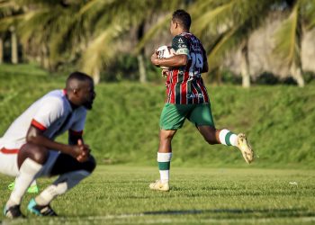Adalgiso marca no fim, Baraúnas empata e segue vivo na luta contra o rebaixamento